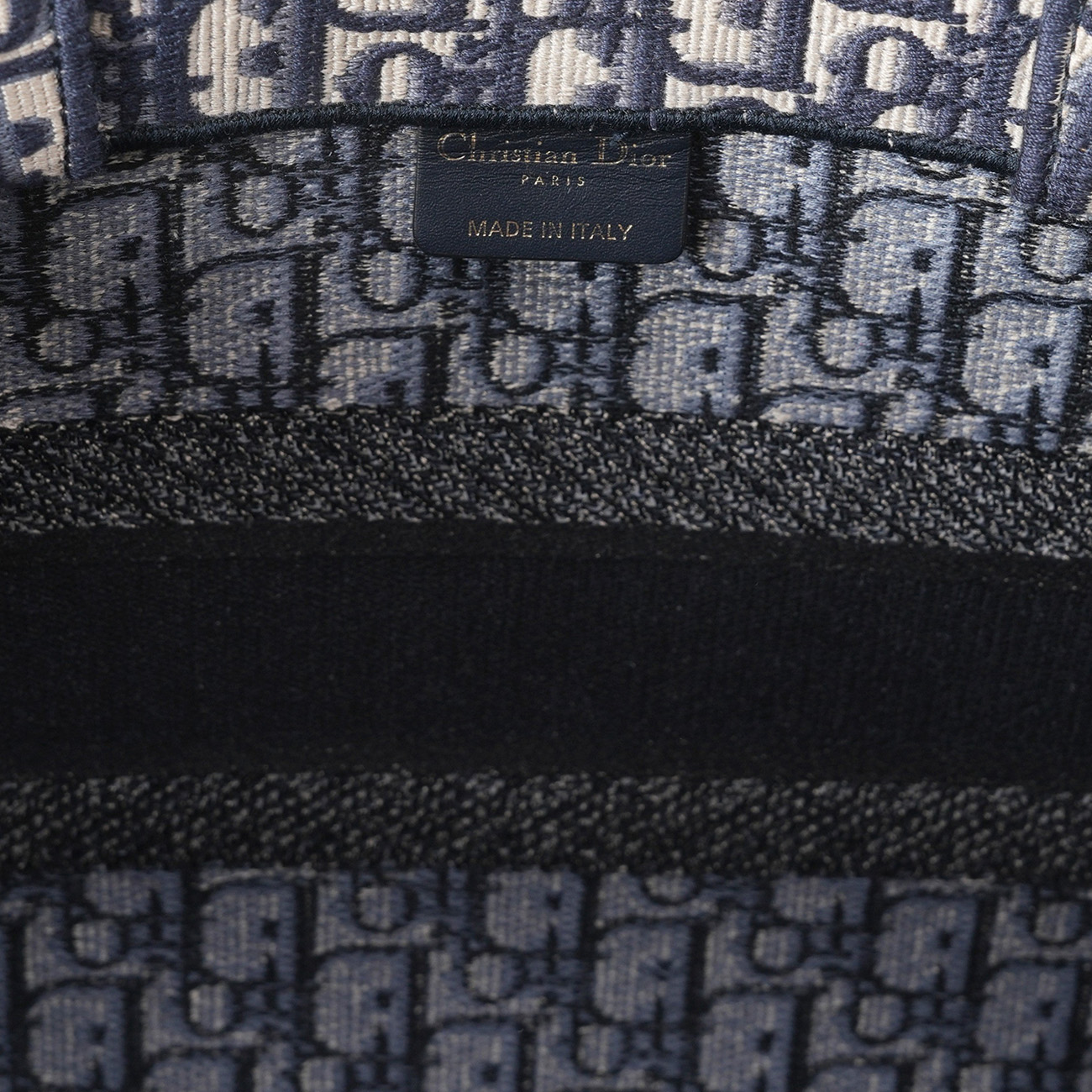 CHRISTIAN DIOR(USED)디올 M1296 북 토트 미듐